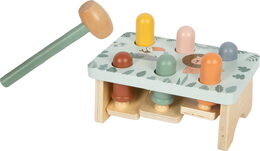 small foot Zatloukačka Safari