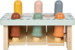 small foot Zatloukačka Safari