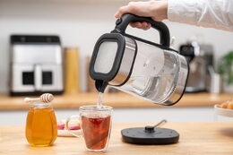 Zelmer ZCK8021 Rychlovarná konvice