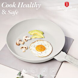 BERLINGERHAUS Sada nádobí s titanovým povrchem 15 ks Sahara Marble Collection BH-8401