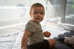 Dětská ohrádka Kidnort Snoen tmavě šedá