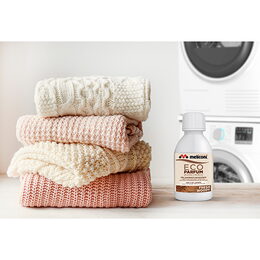 Koncentrát do pračky Meliconi, 621031, ECO parfém fresh woody, koncentrovaný, do
praček a sušiček, 250 ml, Made in Italy
