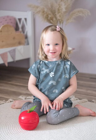 small foot Skládačka jablko s červíky