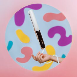 Žehlička na vlasy Cecotec, 0664, RitualCare Twerk, s vibracemi, nastavitelná
teplota, keramický povlak, LED displej, 65 W