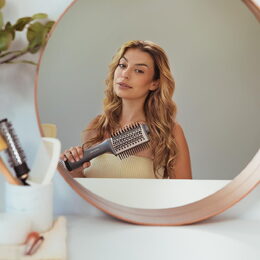 Kartáč cecotec, 3503, CeramicCare Triangle, 5v1, horkovzdušný, trojúhelníkový
tvar, keramická hlava, technologie Real ION, 1200 W