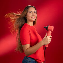 Fén na vlasy Cecotec, 100839, IoniCare RockStar Style Aluminum, 110 000
ot./min., 4 teploty, 3 rychlosti, bezkartáčový motor, 1500 W