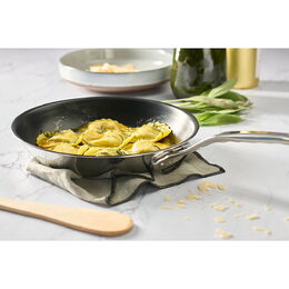 Pánev de Buyer, 3717.28 AFFINITY, nerezová s keramickým povrchem, nepřilnavá, 28
cm