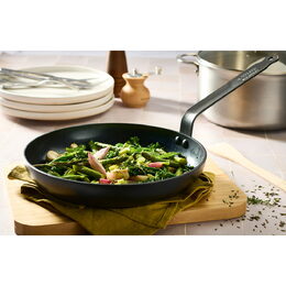 Nepřilnavá pánev de Buyer, 8220.20 CERANOA, nepřilnavá keramická, hliník, vysoká
odolnost, černá, 20cm