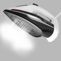 Žehlička Solac, PV2034 Optima Extreme 3.2, keramická žehlící plocha, vertikální
žehlení, funkce rostřikování, 3200 W