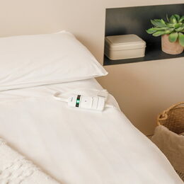 Vyhřívací podložka Solac, CT8705 Denmark+, 160x140cm, dvojitá, 440 GSM, 3
nastavení teploty, odnímatelný konektor, 2 x 60 W