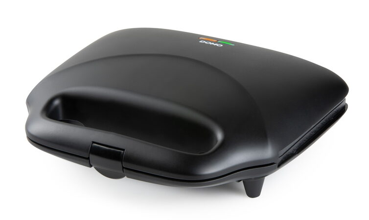 Sendvičovač na 2 XL sendviče - DOMO DO9297C, Příkon: 900W