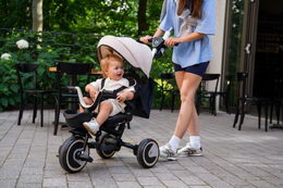 Tříkolka MoMi IVI béžová