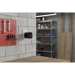 Nabíjecí stanice Huslog 15W 3xzásuvka, 2xUSB-C, 2xUSB, 1x vypínač černá