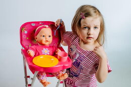 Židlička pro panenky vysoká kov/plast 33x26x60cm v sáčku