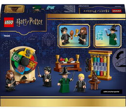 LEGO® 76460 Harry Potter™ Bradavický hrad: Ceremoniál s Moudrým kloboukem