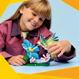 LEGO® 31384 Creator 3v1 Divoká zvířata: Barevný kolibřík