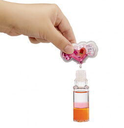 Yummiland Malá panenka se změnou barvy a leskem na rty, PDQ