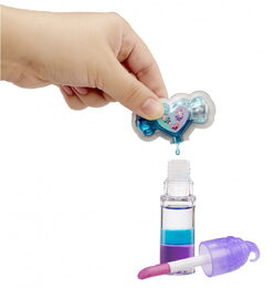 Yummiland Malá panenka se změnou barvy a leskem na rty, PDQ