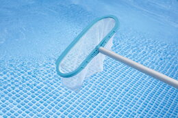 Bazénový sběrač na nečistoty