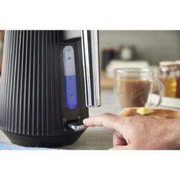 26750-70 BRONTË KONVICE BL.RUSSELL HOBBS