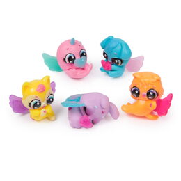 Hatchimals figurky s doplňky z duhového obláčku