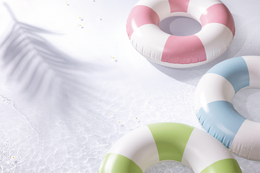 Nafukovací kruh pruhovaný Coastal Cabana