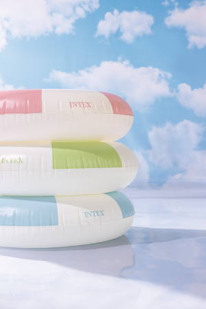 Nafukovací kruh pruhovaný Coastal Cabana