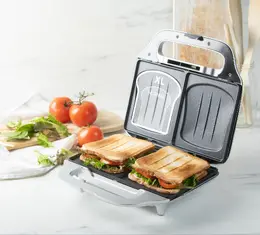 Sendvičovač na 2 XL sendviče - stříbrný - DOMO DO9267C, Příkon: 900W, o 50 % vět