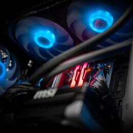 Challenger R7 32GB 2T RTX 5070 Ti W11H