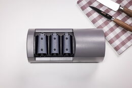 SG 530 ELEKTRICKÝ BROUSEK NOŽŮ GRAEF