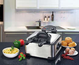 Clatronic FR 3195 4L fritéza