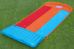 Vodní skluzavka trojitá