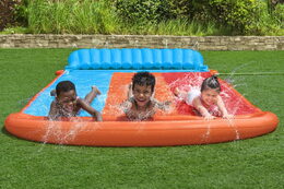 Vodní skluzavka trojitá