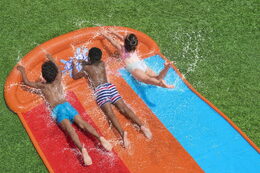 Vodní skluzavka trojitá