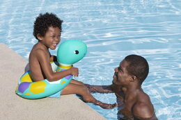 Kruh nafukovací design želva/tučňák/lenochod