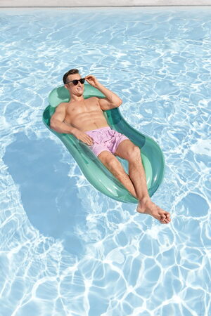 Nafukovací lehátko se síťovaným dnem 1,60 m x 84 cm