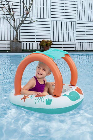 Nafukovací loďka se stříškou