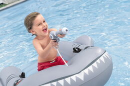 Nafukovací kickboard žralok