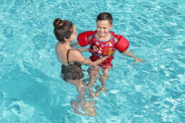 Vesta s rukávy plovací Mickey Mouse pro děti od 3-6 let