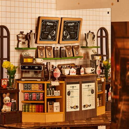 RoboTime 3D skládačka Zarážka na knihy Miniatura domečku Prázdninová kavárna