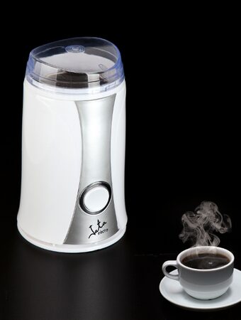 Mlýnek na kávu  Jata ML132