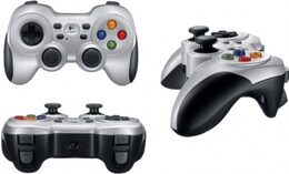 Gamepad Logitech F710 Wireless pro PC - stříbrný (940000145)