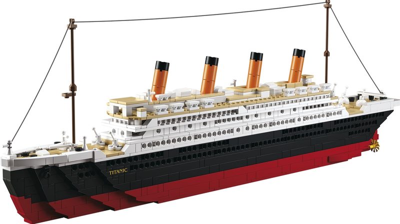 Sluban Titanic M38-B0577 Titanic velký Poškozený obal