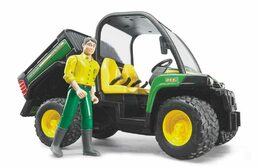 Bruder John Deere Gator s řidičem