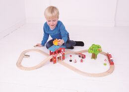 Bigjigs Rail Dřevěná vláčkodráha hasičská stanice