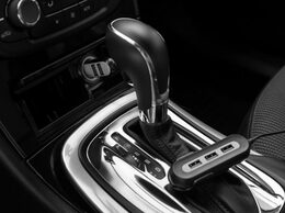 Adaptér do auta Avacom CarHUB 5x USB - černý