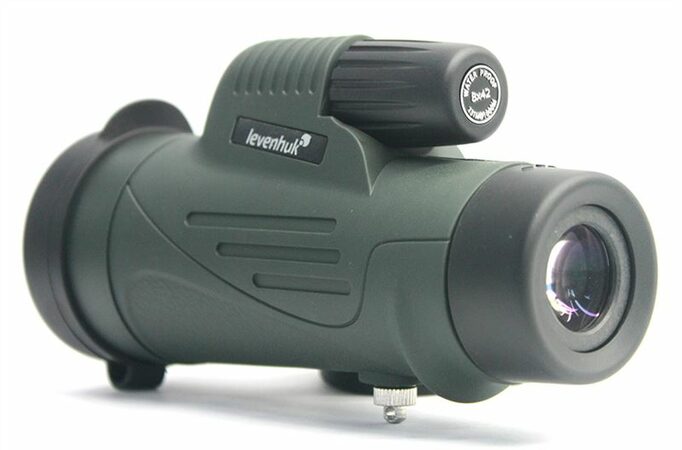 Levenhuk Wise PRO 8x42 monocular