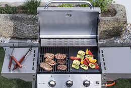 Plynový gril G21 Oklahoma, BBQ Premium Line 3 hořáky + zdarma redukční ventil