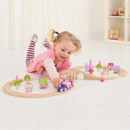 Bigjigs Rail Dřevěná vláčkodráha osmička pro princezny 35 dílů