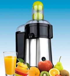 Gastroback 40117-Profi Vital Odšťavňovač z broušeného nerezu,750W, 18.500 ot/min